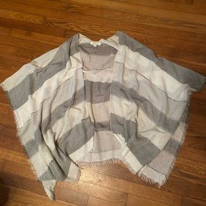 Cover up/sleeved shall/kimono